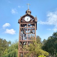 Современная колокольня с часами у храма иконы Божией Матери "Взыскание погибших", г. Минск :: Tamara *
