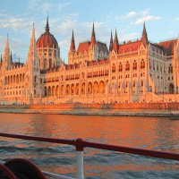 Здание Венгерского парламента на закате, г. Будапешт :: Tamara *
