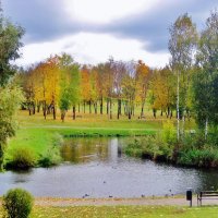 Осенью в парке :: Leonid Tabakov
