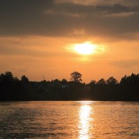 Озеро,закат. :: Павел 