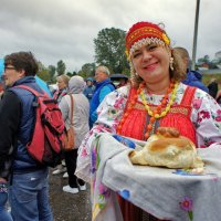 Так встречают теплоходы. Совсем не так, как поезда. :: Саша Бабаев