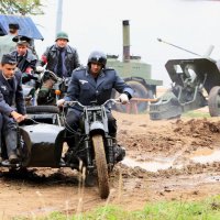 Каскадеры в парке Северное Тушино. День ВМФ. :: Жанна Кедрова