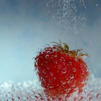 strawberry sparkles :: Дмитрий Каминский