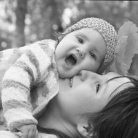 Счастье - быть мамой... :: Elena Zhivoderova 