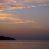 И таким бывает рассвет в Крыму. Ливадия, Большая Ялта. :: Анна Чуприна
