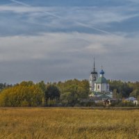 Арбузово.Церковь Троицы Живоначальной :: Сергей Цветков