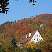 Осень в городке Blaubeuren в Баден Вюртербурге... :: Galina Dzubina