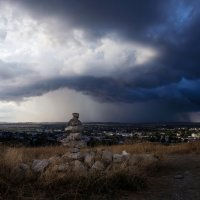 ПРО НЕБЕСА КИММЕРИЙСКИХ СВЯТИЛИЩ. :: Анатолий Щербак