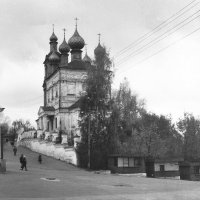 Плёс-на-Волге. Воскресенская церковь. 1995 год :: alek48s 