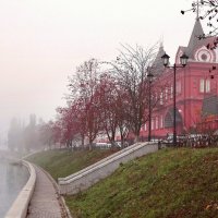 Город в ноябрьском тумане :: Александр Бойченко