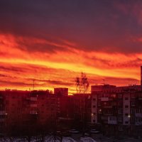 Пылающий закат :: vladimir Bormotov