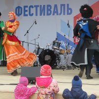 Танцуй  и пой  душа! :: Виталий Селиванов 