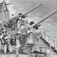 4 inch guns on "HMAS Sydney".light cruiser, class Perth.July 1940. :: Александр 