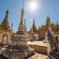 Taung Tho Kyaung Pagoda :: huh -