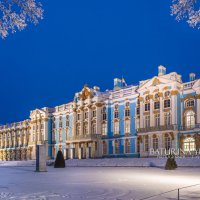 Синий вечер у Дворца :: Юлия Батурина