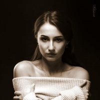 Женский портрет :: Вероника Новикова