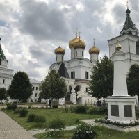 Ипатьевский монастырь :: Любовь 
