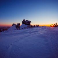 красивый закат в Шерегеше :: Юрий Лобачев