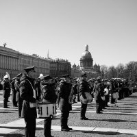 Военный оркестр ... :: Лариса Корженевская