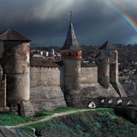 Старый замок Каменец-Подольской крепости  после грозы :: Sergey-Nik-Melnik Fotosfera-Minsk