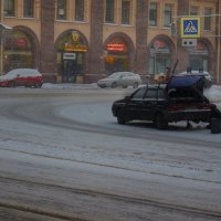 Снег в городе :: Алексей Корнеев