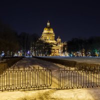 **** :: Алексей Соловьев