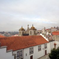 Туманное утро в Порто :: Лара Амелина