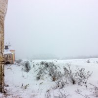 Туман у монастырских стен :: Нина Кутина