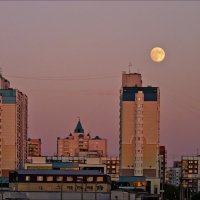 Луна зависла :: Валентина *