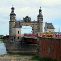 Мост королевы Луизы :: Сергей Карачин
