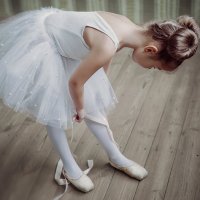 Даринка-балеринка :: Juliya Sokolova 