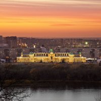 Закат в Нижнем Новгороде. :: Андрей Бойко