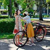Всё в тон и велосипеды на платье. :: Liudmila LLF