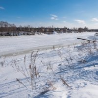 Февральский день на реке Дубне. :: Виктор Евстратов