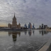 Вид на Radisson Royal Moscow и Москва Сити :: Александр Лукин