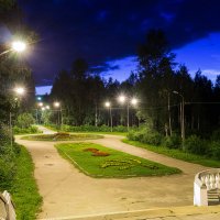 Вечер в парке Ухты... :: Николай Зиновьев