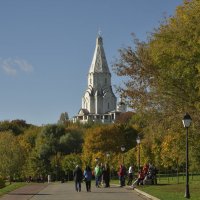 Осень в Коломенском. Autumn in Kolomenskoye :: Юрий Воронов