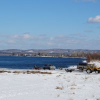 Весна приходит на Енисей :: Владимир Звягин