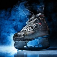 Старый хоккейный конек :: Максим Шмаков