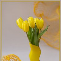 Жёлтые тюльпаны :: Светлана Карнаух