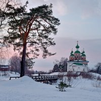 Храм на острове Мариам :: Леонид Иванчук