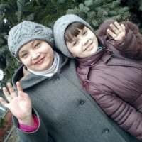 Катя и Даша на прогулке)) :: Алексей Кузнецов