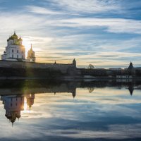 г.Псков.Рассвет :: Виктор Желенговский