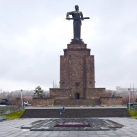 Армения.Ереван.Монумент «Мать-Армения» ... весна2019... :: Galina Leskova