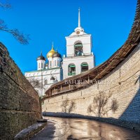 Захаб в Псковском Кремле :: Юлия Батурина