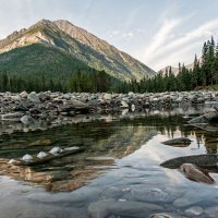 Горы,чистый воздух и вода... :: Сергей Герасимов