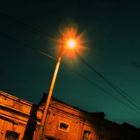 Yellow Light :: Goga Dadunashvili