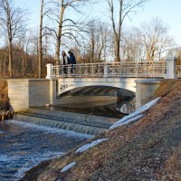 Водосброс на речке Кузьминка :: Валентина Папилова