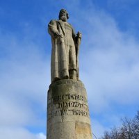Памятник Ивану Сусанину в Костроме. :: Михаил Столяров