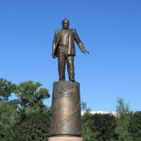 Памятник С.П.Королёву :: Вера Щукина